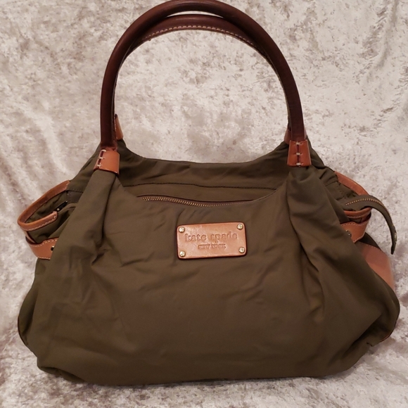 Kate Spade Purse - Picture 1 of 4